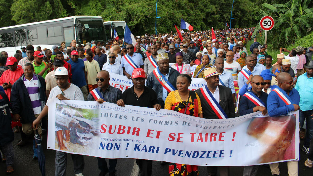 Macron : le grand menteur de la politique migratoire, un échec cuisant sur Mayotte