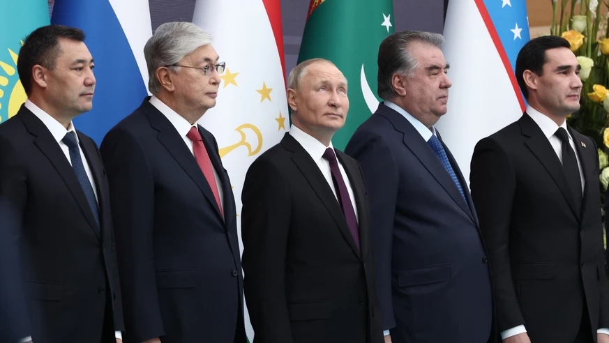 Poutine : la guerre en Ukraine et les ambitions étrangères