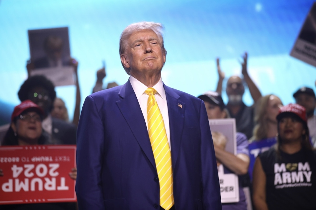 Google : une présidente en soutien aux politiques énergétiques anti-climat de Trump